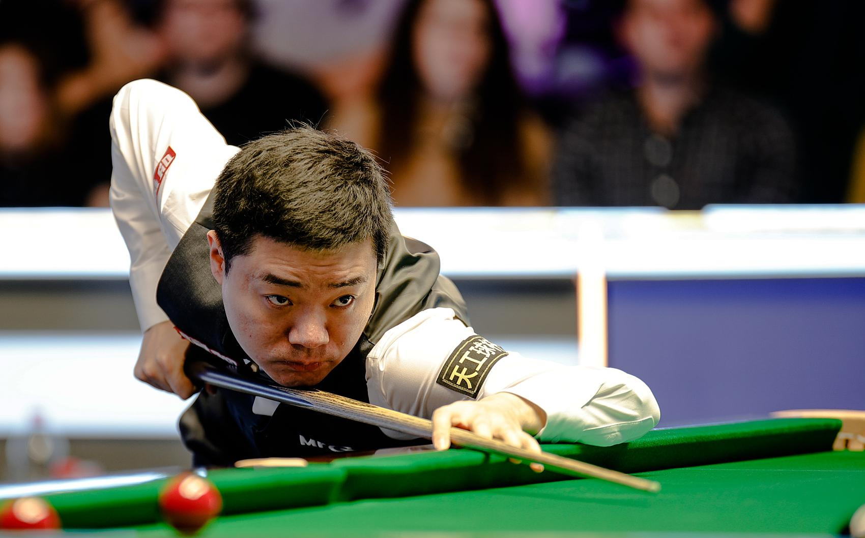 惊心一击：乒乓球选手擂台对决